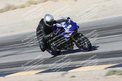 media/Oct-30-2025-Racers Edge (Thu) [[dabbdaf680]]/3-B Group/Session 3 (Turn 15 Inside)/